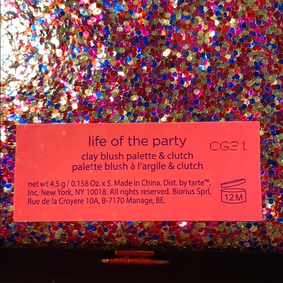 Tarte clay blush palette and clutch - Picture 8 of 8